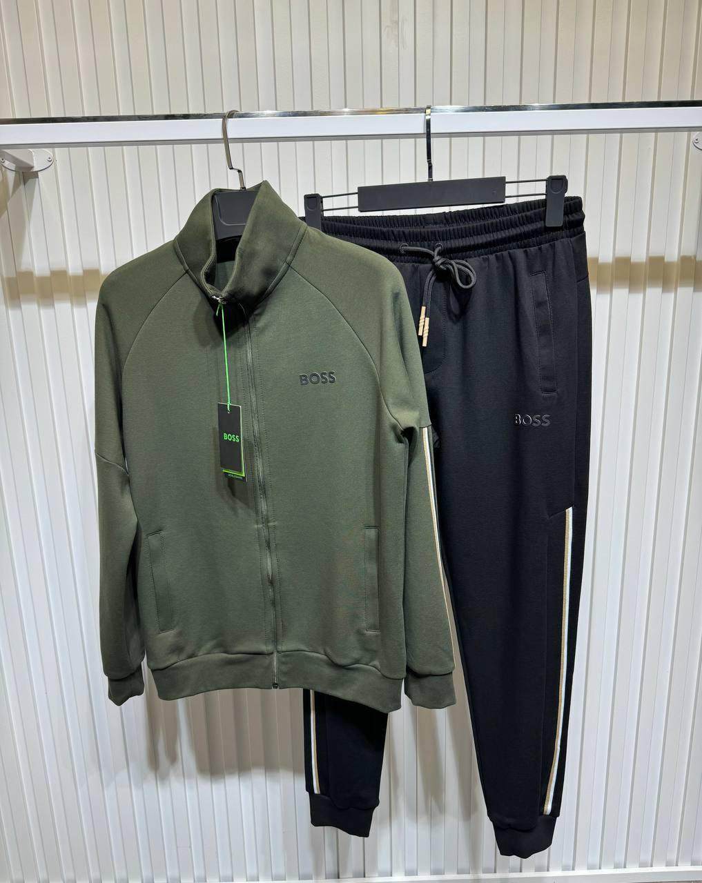 Hugo B. | Winter suit 2025