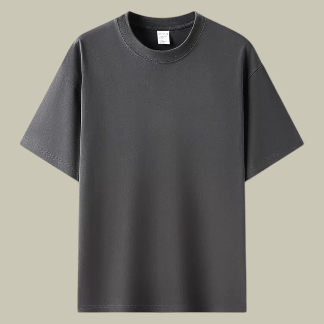 Lux & Classy  • Men's Basic Old Money T-Shirt